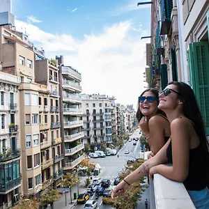 Sant Jordi Rock Palace Hostal