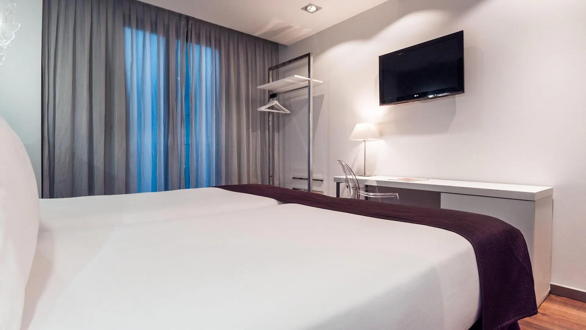 **** Hotel Ikonik Ramblas Barcelona Spanje