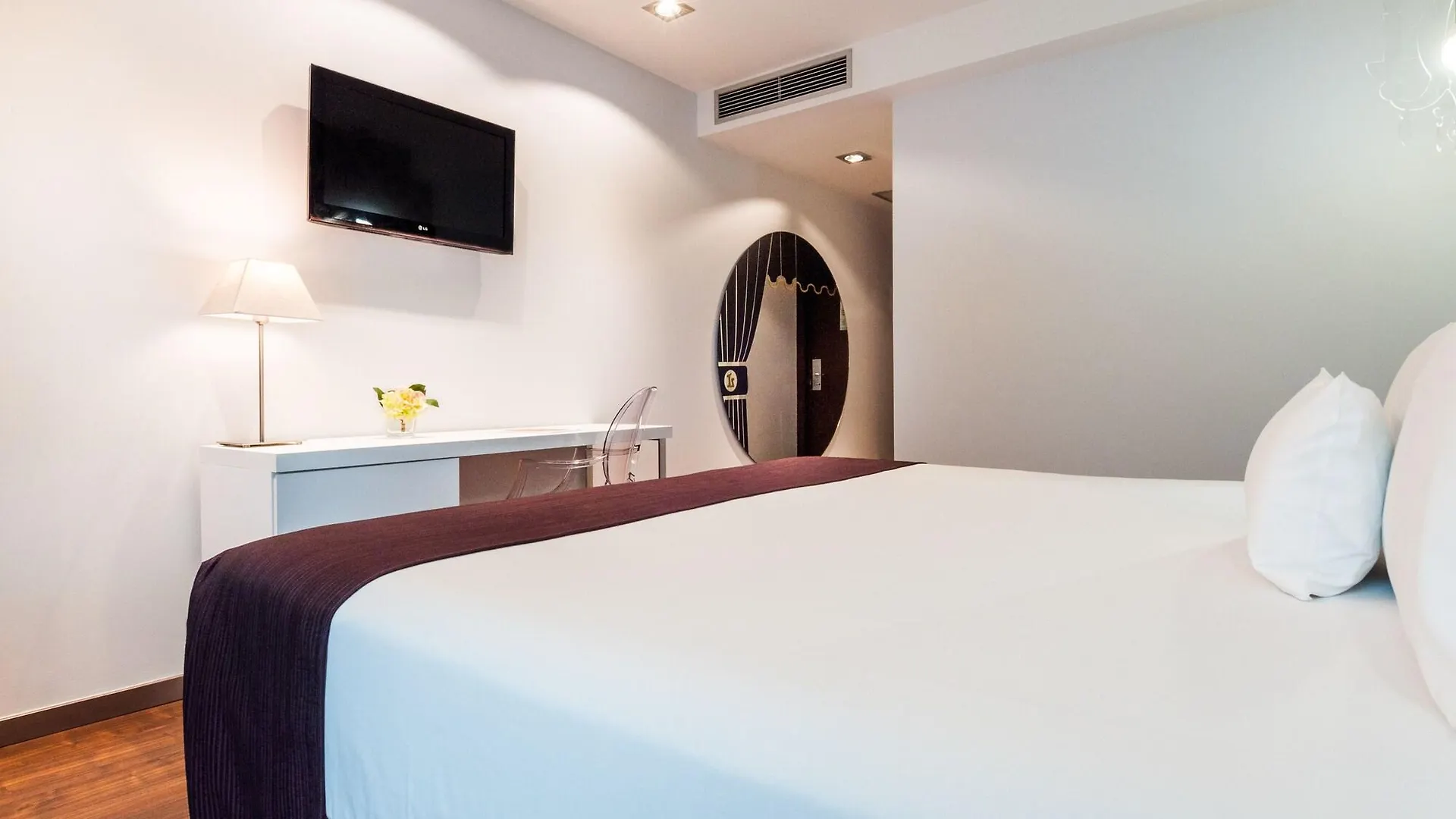 Hotel Ikonik Ramblas Barcelona