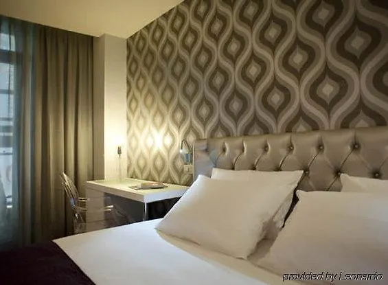Hotel Ikonik Ramblas Barcelona