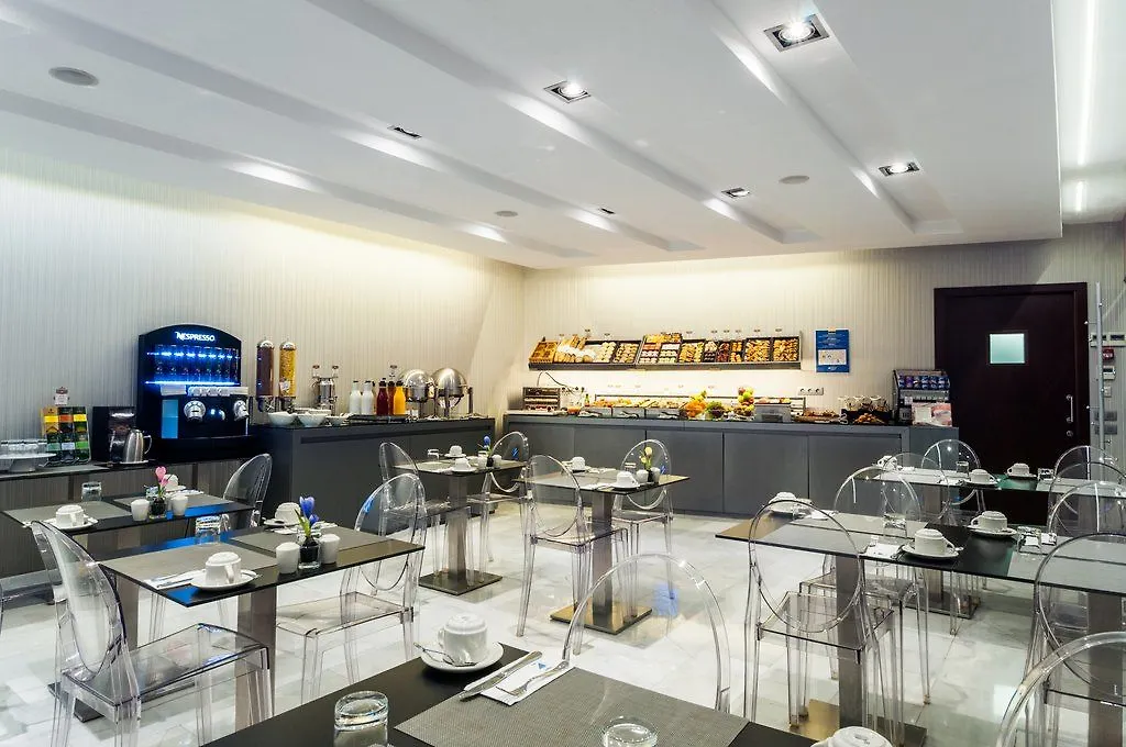 **** Hotel Ikonik Ramblas Barcelona Spanien